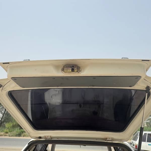 Suzuki Mehran VXR 2016 8