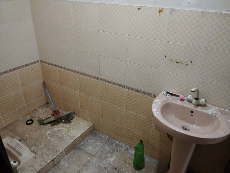 Available For Rent 3rd Floor Corner 2 Bed D D 16