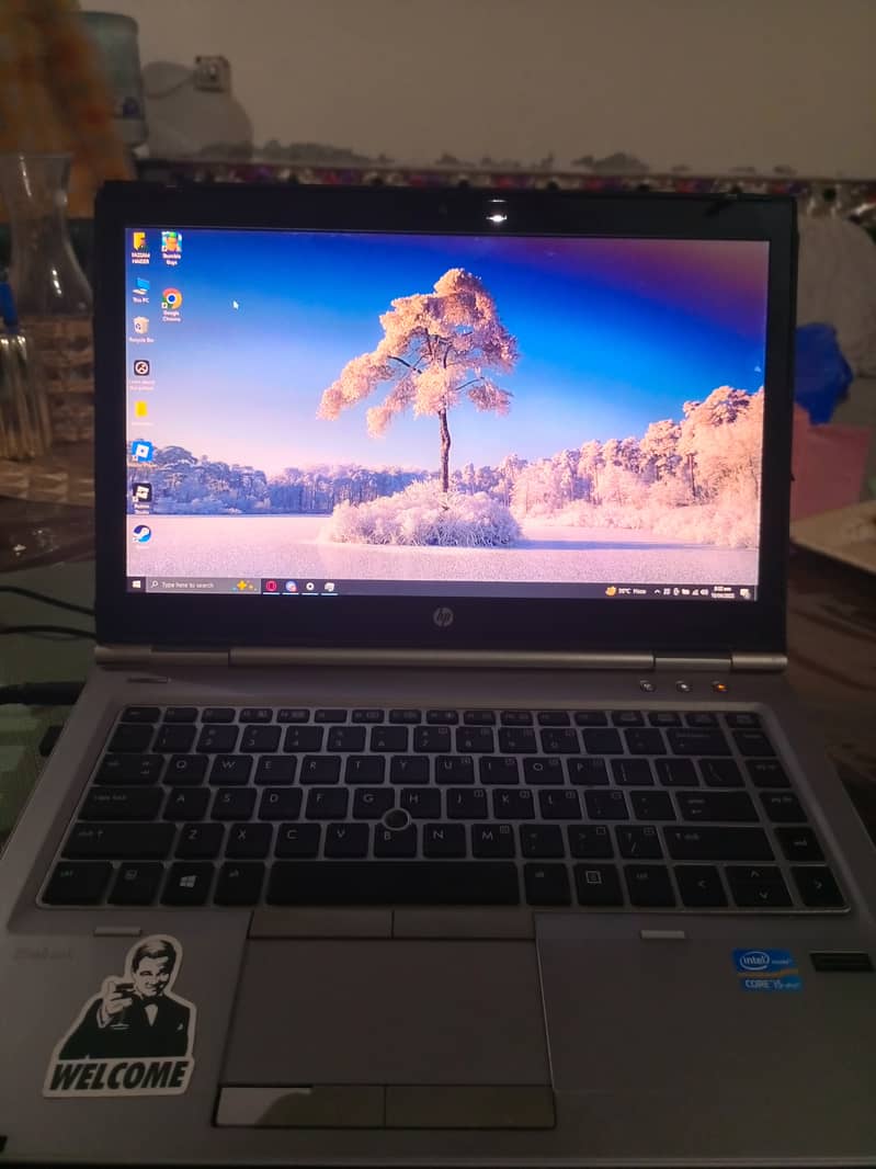 "HP EliteBook 8470p | Fast Boot SSD | Great Keyboard | Tons of Ports" 0