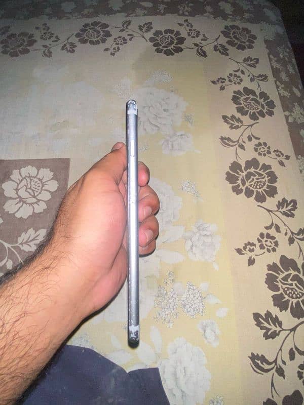 iphone 6s plus 64 gb pta approved 5