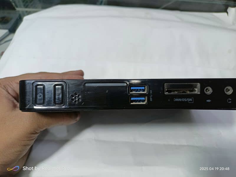 Ubiquiti UVC-NVR-2TB Network Video Recorder, 720P 0