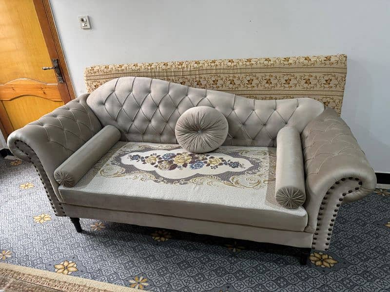 7 Seater Sofa Set with Dewaan and Center Table with 4 stools 3
