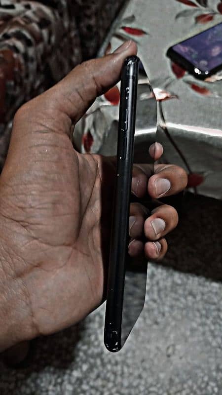 i phone Xr Non PTA 0