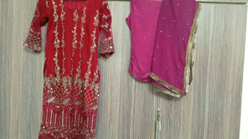 3-piece set including with net embellishments, ready to wear 2