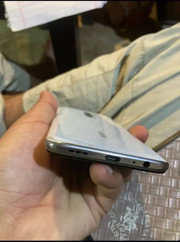 Oppo Reno z2 8 256 exchange possible 1