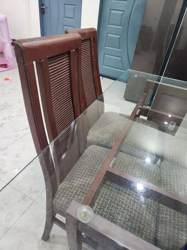 Dinning Table 0