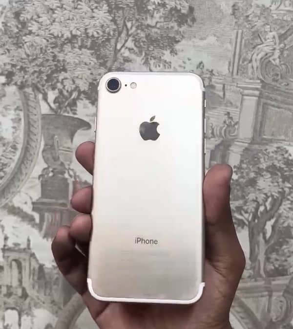 Iphone 7 PTA Approved 0