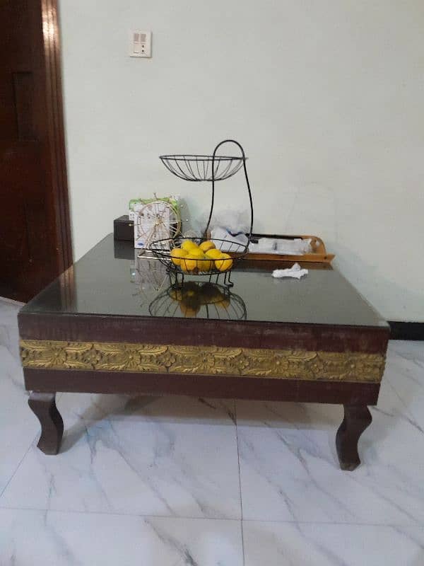 CENTER TABLE AND SIDE TABLES 0
