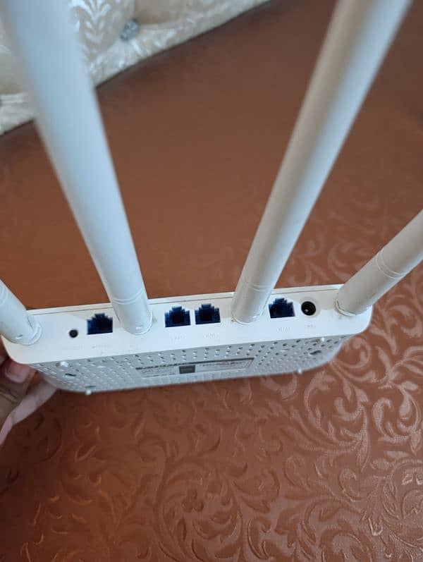 F6 Router wireless 2