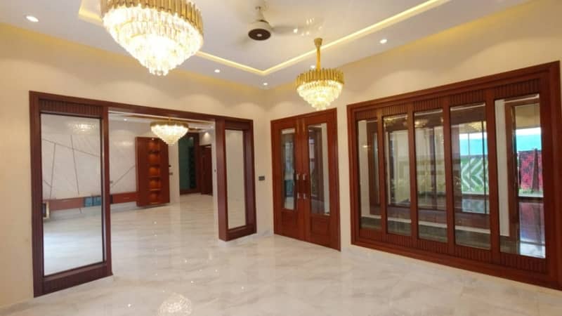 1 Kanal Full House for Rent in DHA Phase 2 Prime Location | Spacious Layout! 4