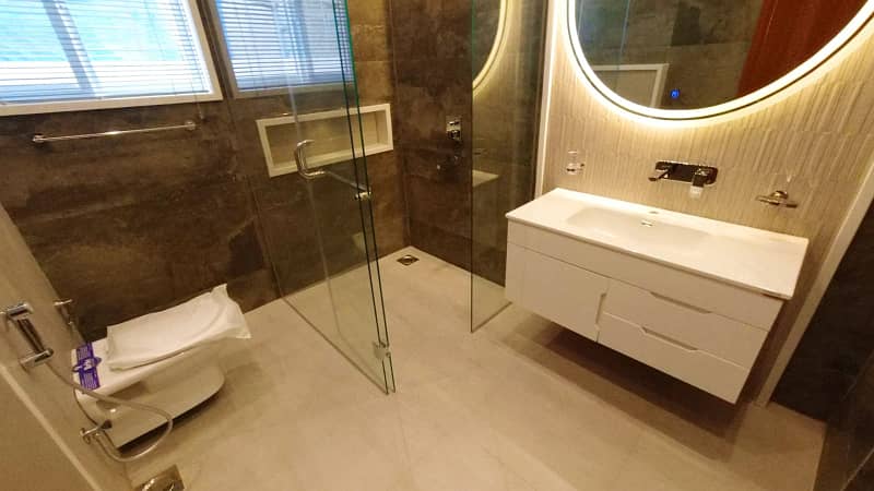 1 Kanal Full House for Rent in DHA Phase 2 Prime Location | Spacious Layout! 9