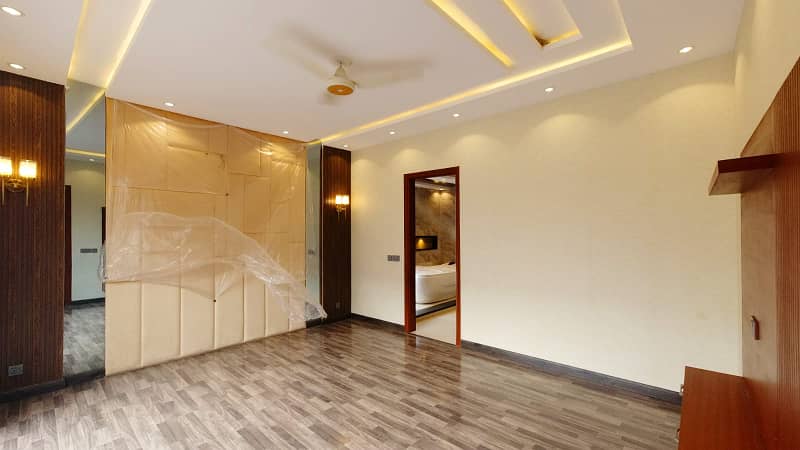 1 Kanal Full House for Rent in DHA Phase 2 Prime Location | Spacious Layout! 14