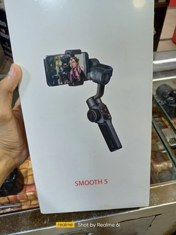 Gimbal Smooth 5 New Box Pack 1