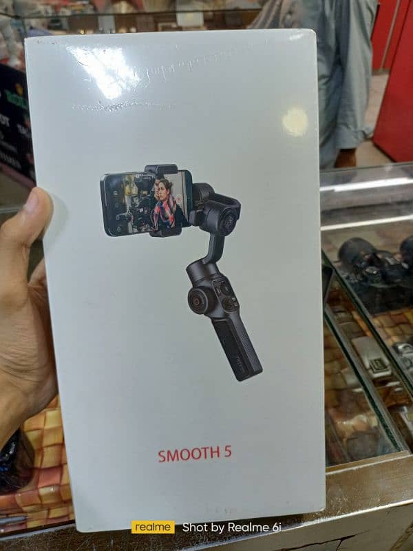 Gimbal Smooth 5 New Box Pack 3