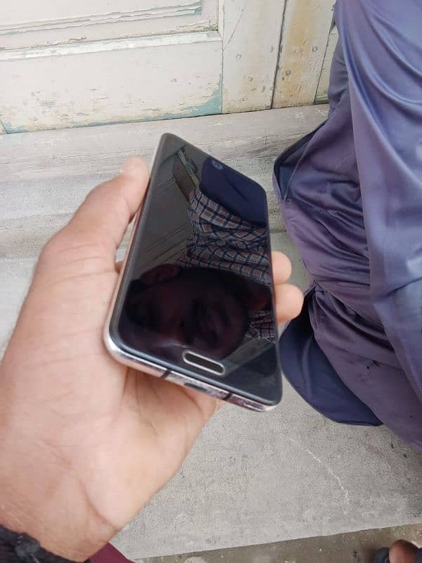AQUOS R2 PTA APPROVED 1