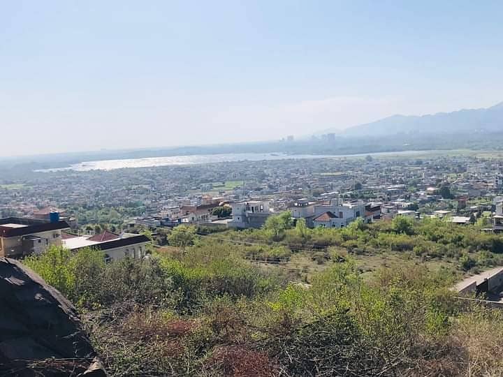 Margalla & Bani Gala View Heighted 1.5 Kanal Triple Corner Plot Available For Sale 0