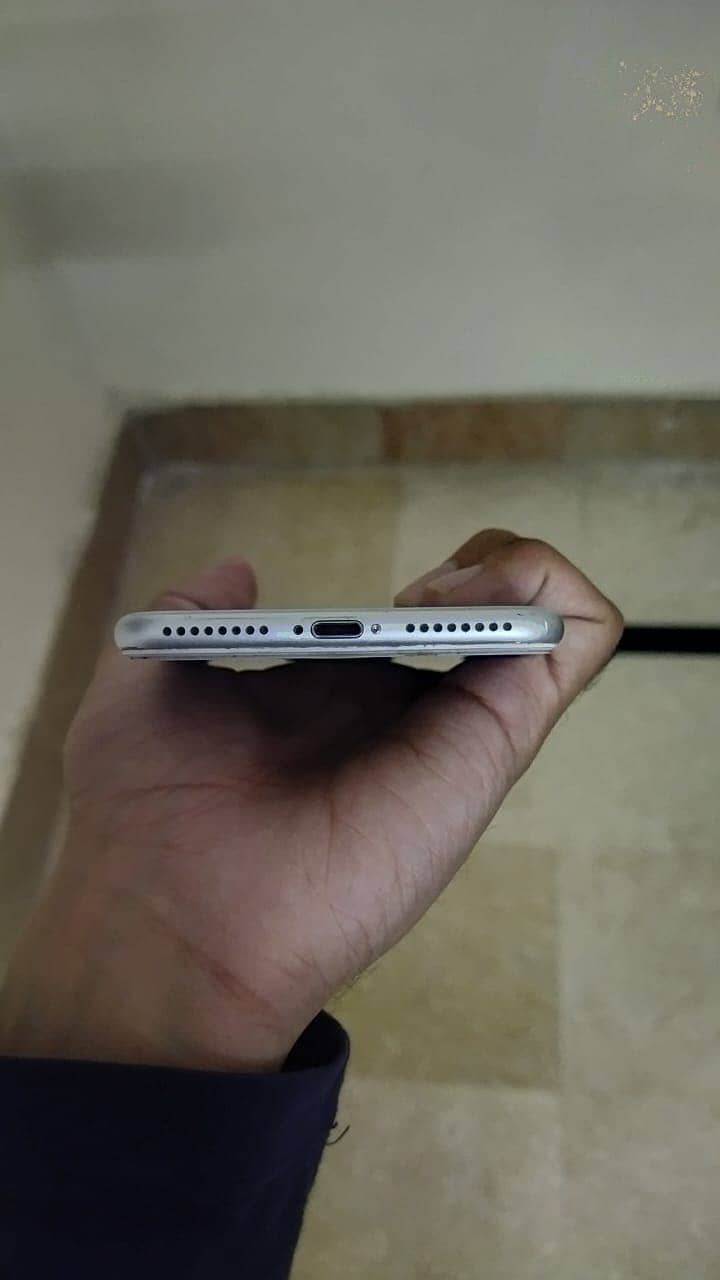 iPhone 7 plus 1