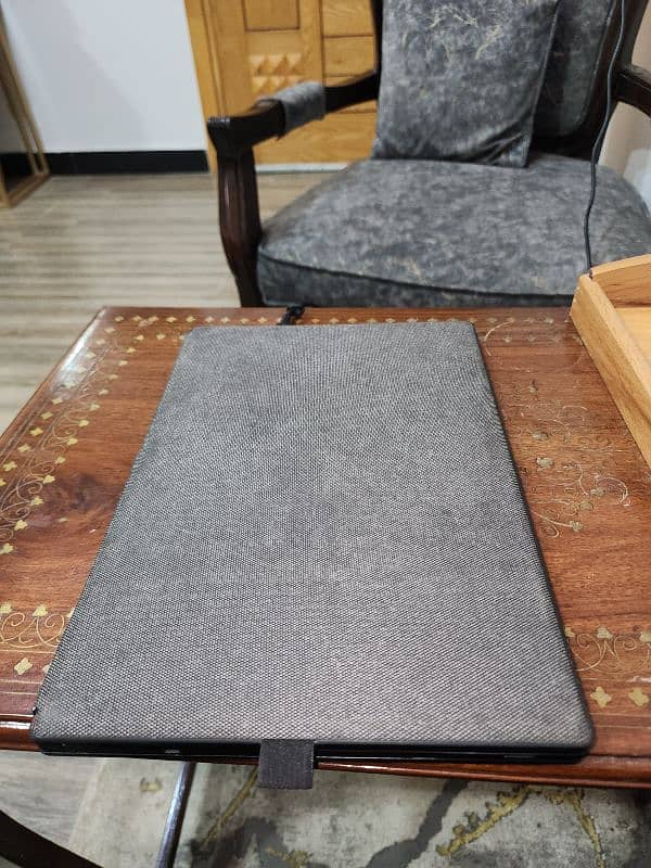 Dell Latitude 7275 2 in 1 Detachable UltraBook (price negotiable) 5