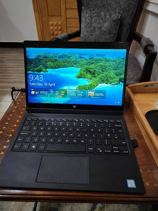 Dell Latitude 7275 2 in 1 Detachable UltraBook (price negotiable) 9