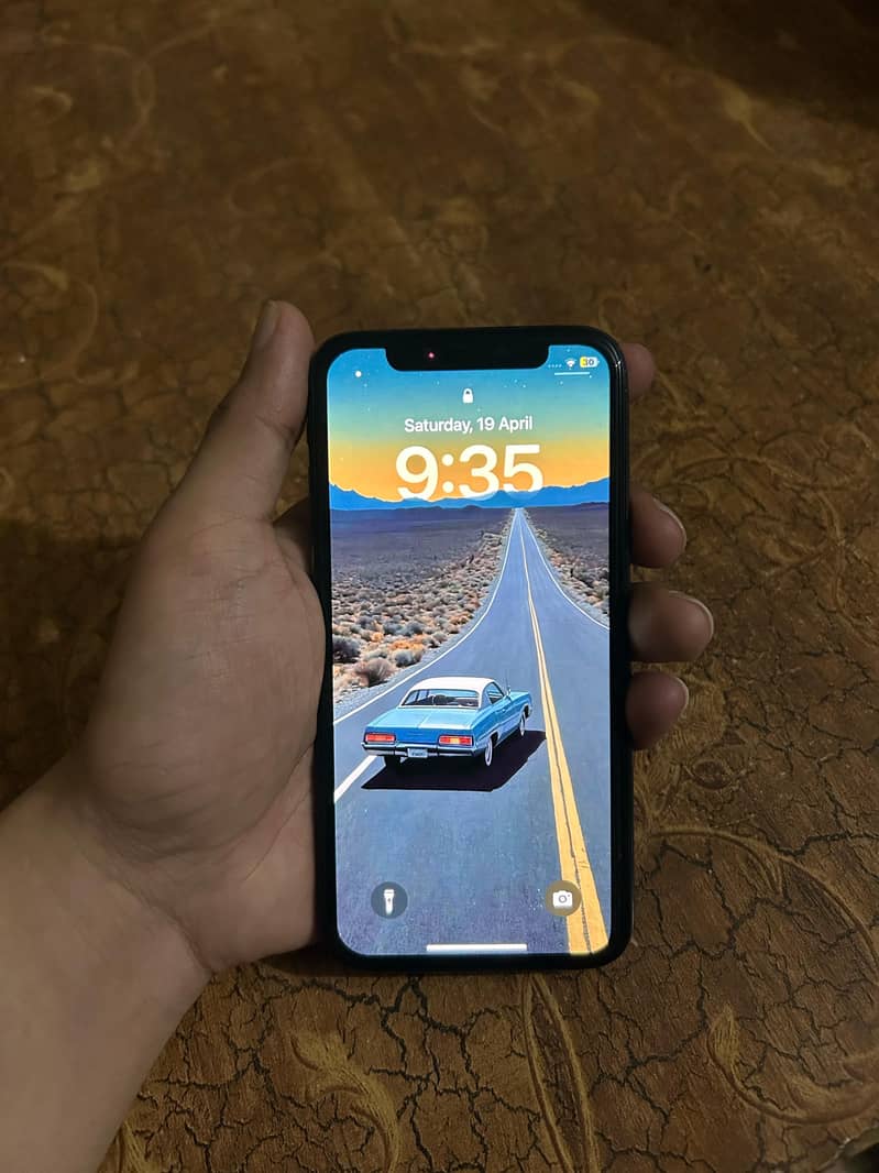 i phone xs 10/10 64 0