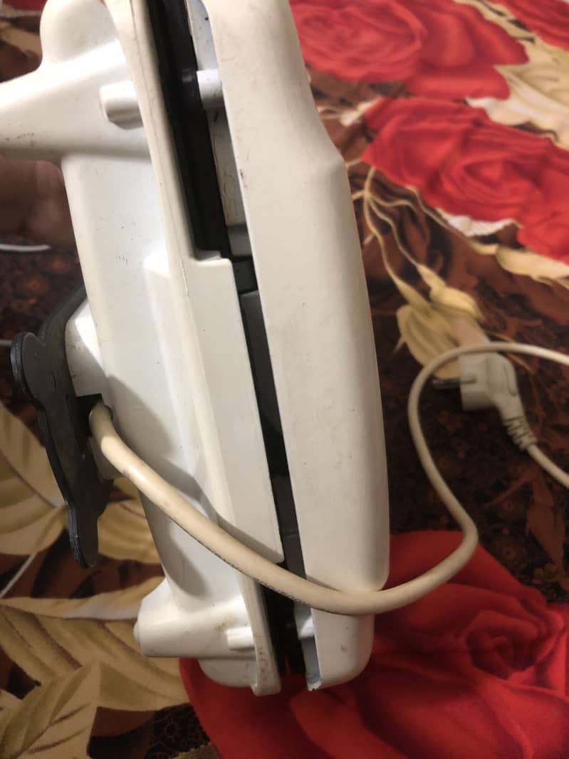 Sandwich maker 2