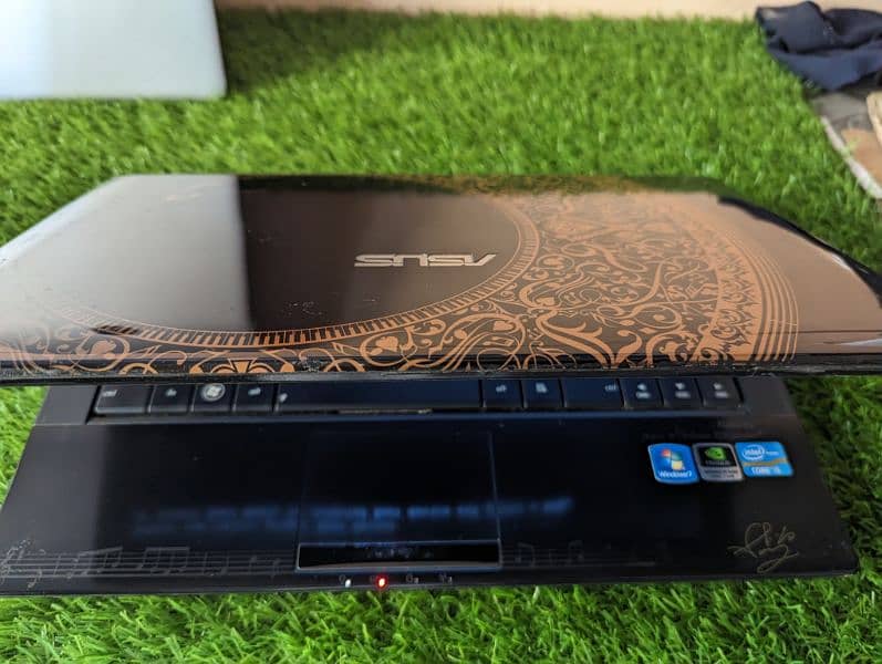 Asus Core i5 Laptop with 2GB Graphics Card 0