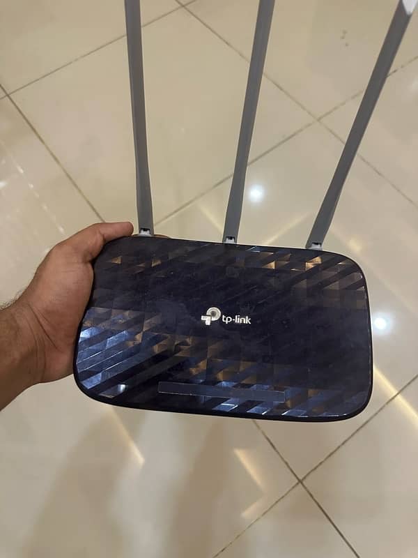 TP link router for sale 0
