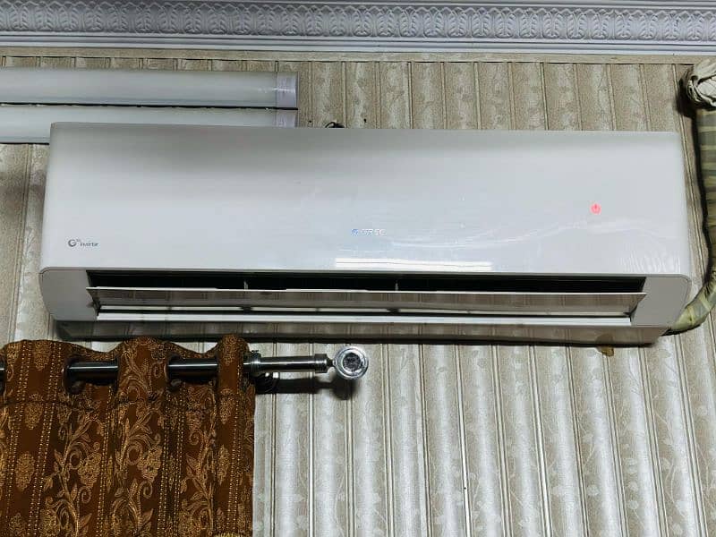 GREE AC INVERTER BIG OUTER BEUTIFUL BRAND NEW BIG OUTER 0