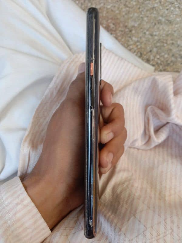 OnePlus 7 Pro McLaren 3