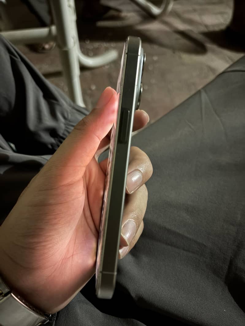 iPhone 15 Pro Non PTA 1