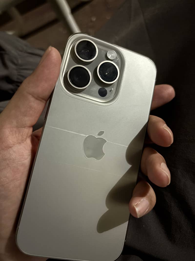iPhone 15 Pro Non PTA 4
