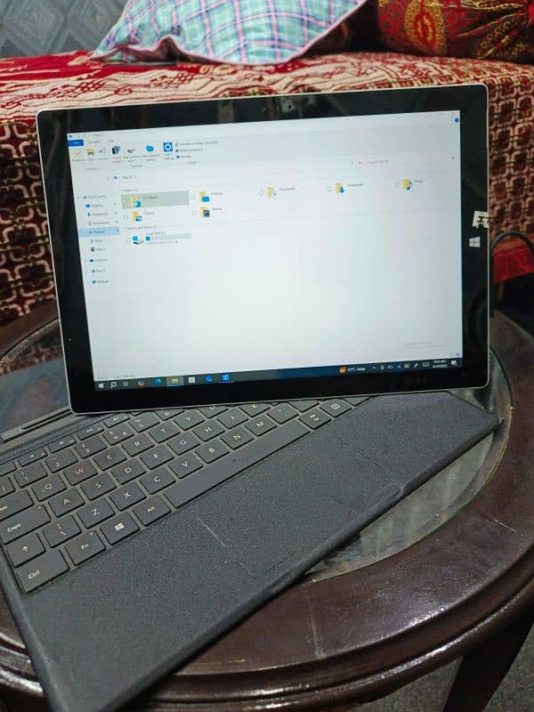 Microsoft Surface pro 4 IntelCore i7 4th Generation  8GB RAM 512GB M2 2