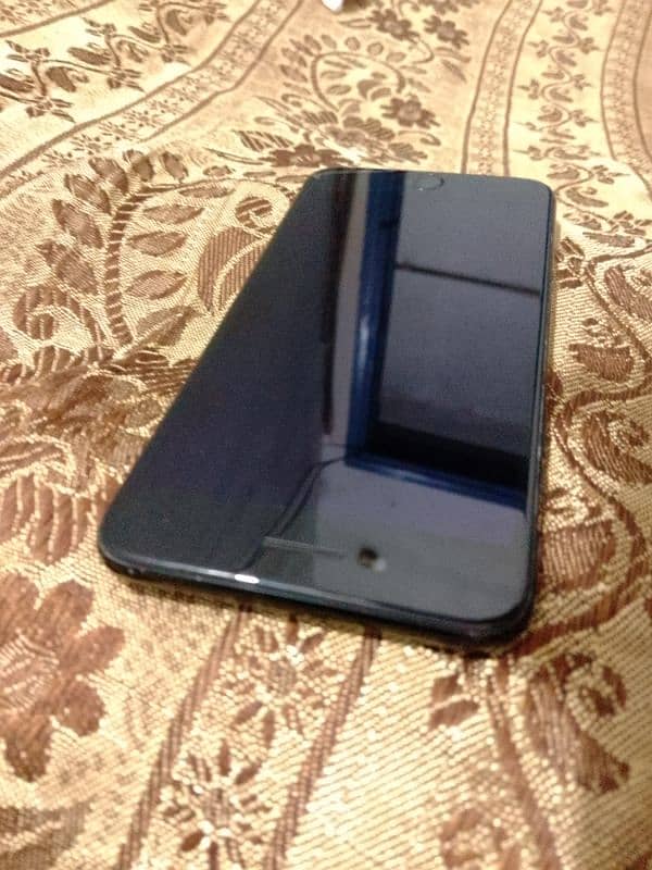iPhone 7 plus PTA APPROVED 128GB 1
