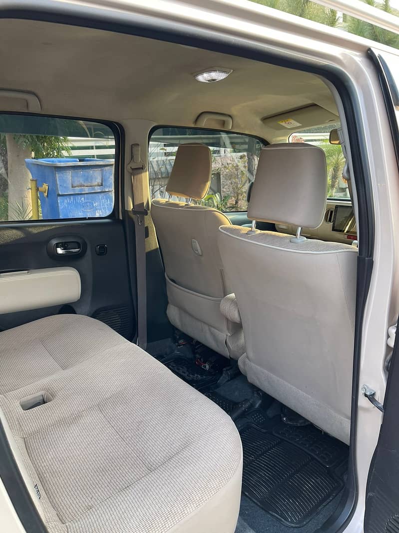 Daihatsu Mira Cocoa 2015 5