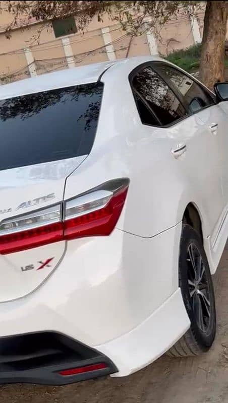 Toyota Corolla Altis 2021 3