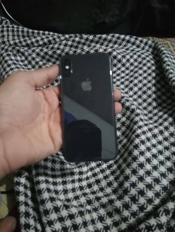 iphone xs for sale with 95bettery health 7