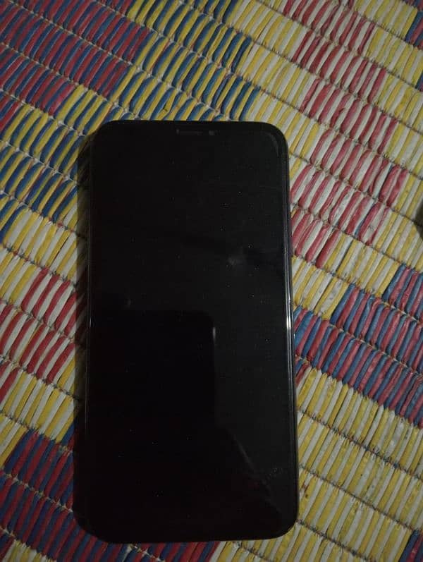 iphone xs for sale with 95bettery health 8
