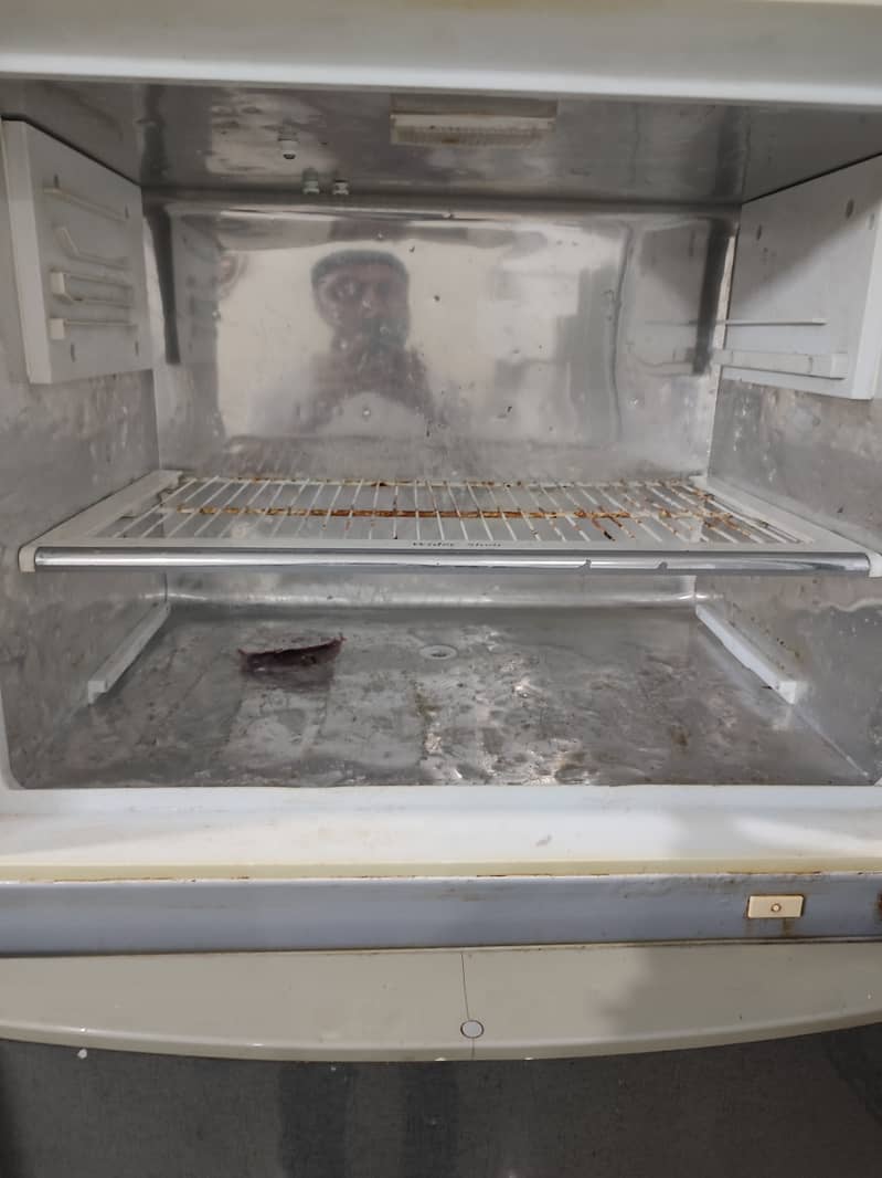 Dawlance Refrigerator Large Size 3