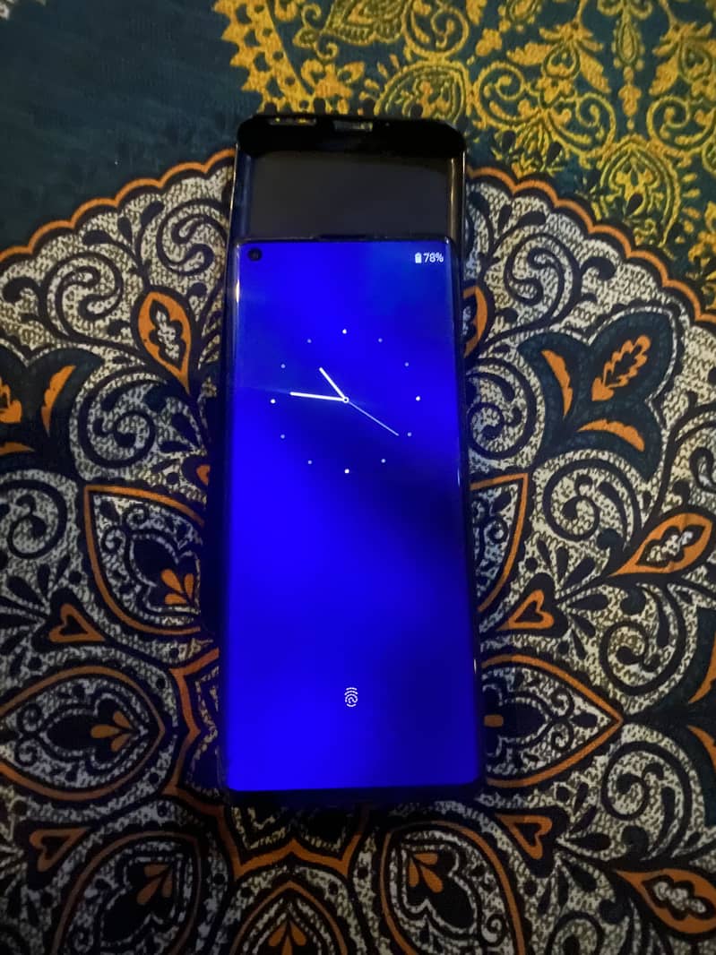 Moto Edge Plus 2020 (Exchange Possible) 1