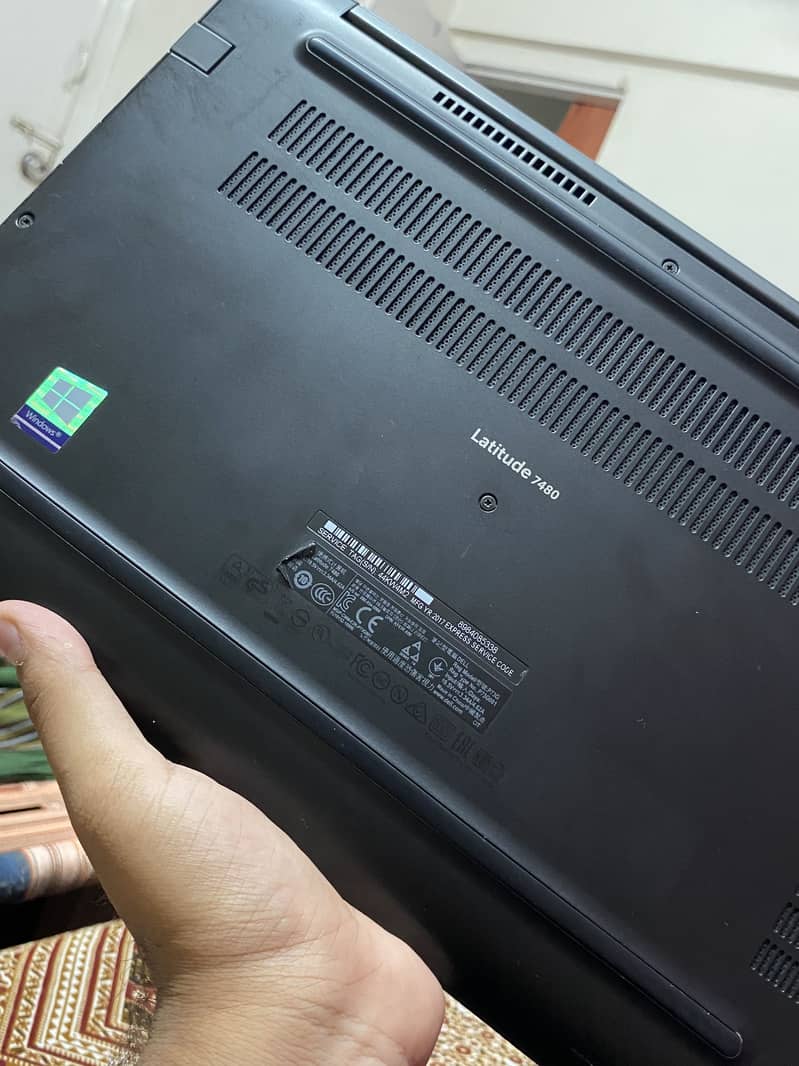 Dell  Latitude 7480 (Touch Screen) 6