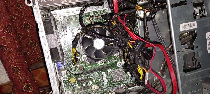 i5 4th generation hp gaming PC 4gb Nvidia graphics 128 SSD 500disk lcd 15