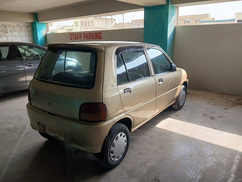 Daihatsu Cuore 2010 3
