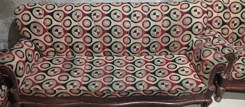 sofa set 3 picess ma hay chanotiy hay choty wly 2 picess hay 1