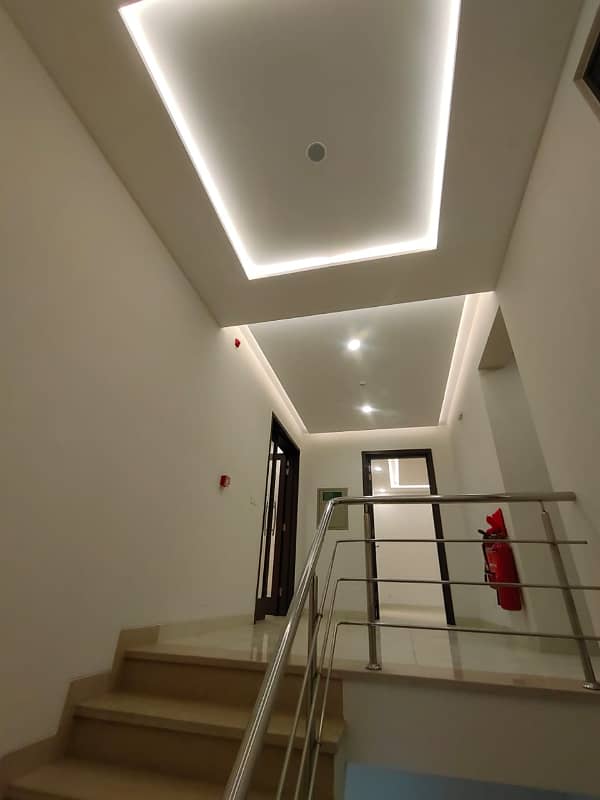 Spacious 1 Kanal Upper Portion for Rent in DHA Phase 3 Prime Location! 8