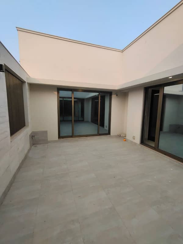 Spacious 1 Kanal Upper Portion for Rent in DHA Phase 3 Prime Location! 23
