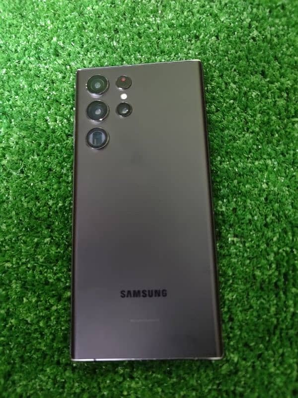 Samsung Galaxy s22 Ultra 100x Zooming like Dslr and Gaming processor 8
