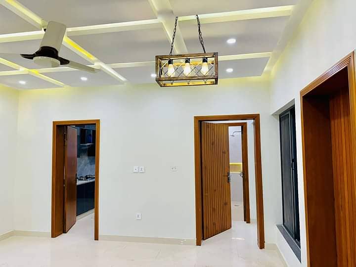 8 Marla Short Double Unit House Available. For Sale In Multi Gardens MPCHS. B-17 Block E Islamabad 3