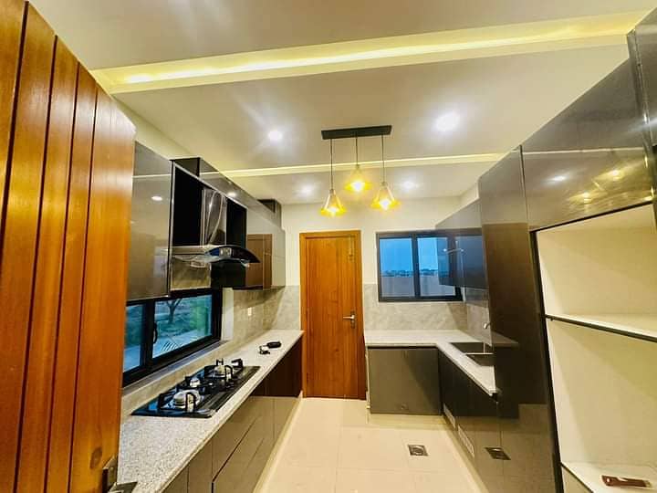 8 Marla Short Double Unit House Available. For Sale In Multi Gardens MPCHS. B-17 Block E Islamabad 18