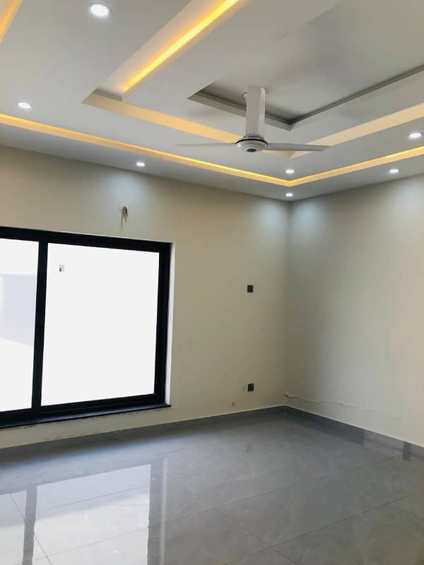 1 Kanal Double Unit House Available. For Sale In Multi Gardens MPCHS. B-17 Block B Islamabad. 4