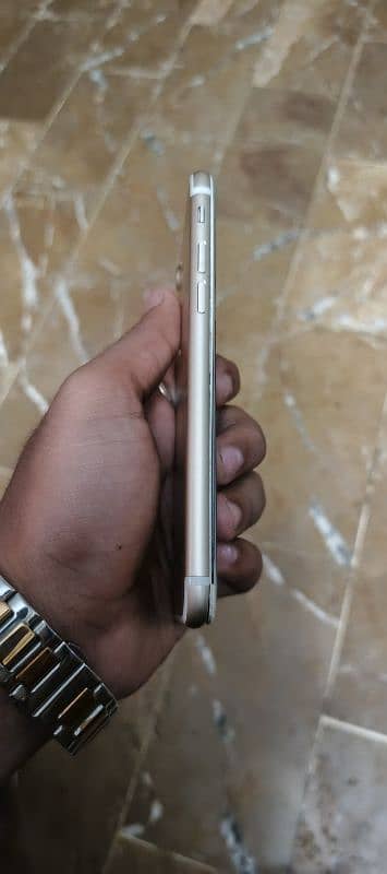 iPhones 7 pta approved 2